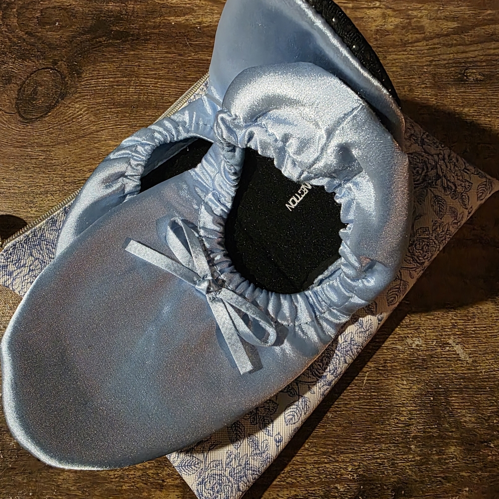 French Connection Light Blue Satin Travel Slippers With Travel Case, Never Used. - Picture 1 of 4